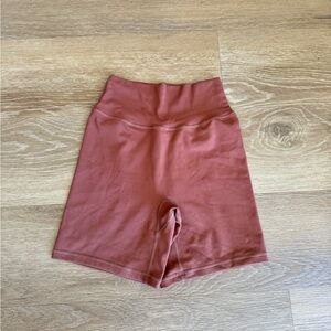 Ptula Sierra shorts 6”